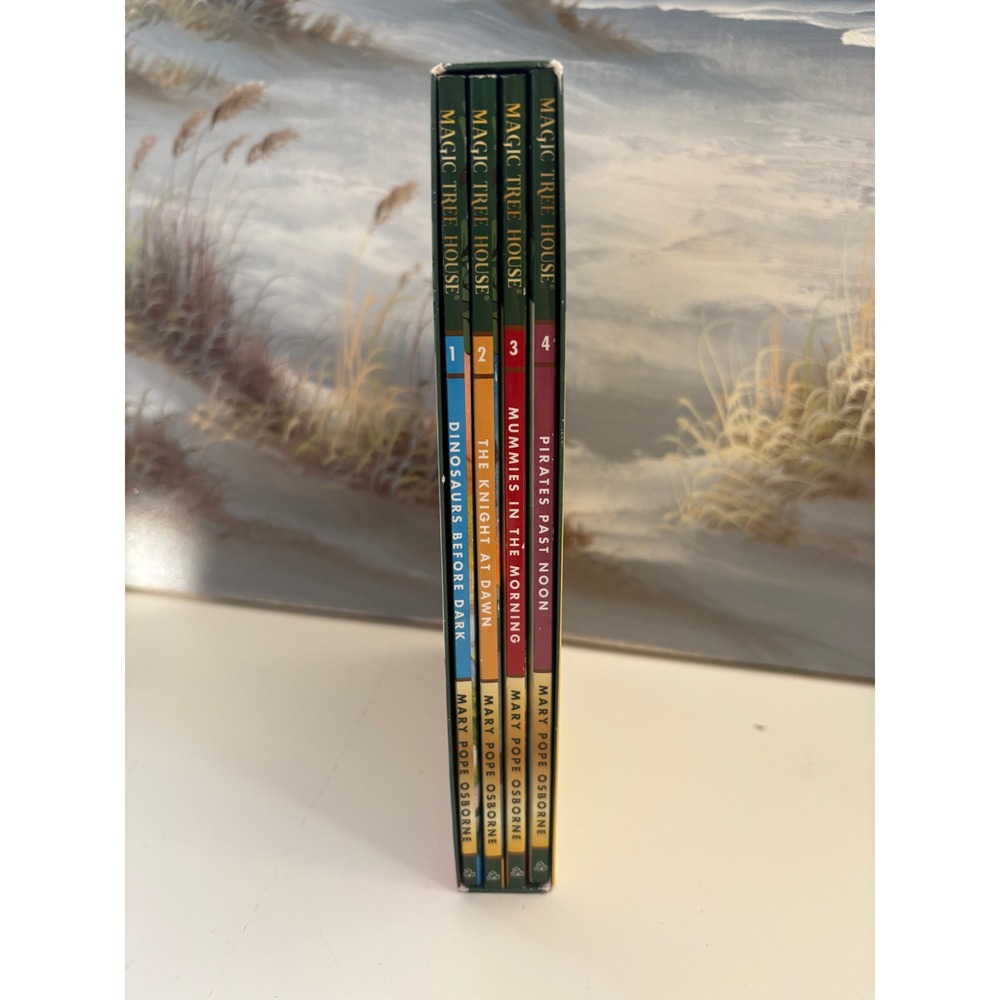 Magic Tree House Books 1-4 Boxed Set Mary Pope Osborne Paperbacks